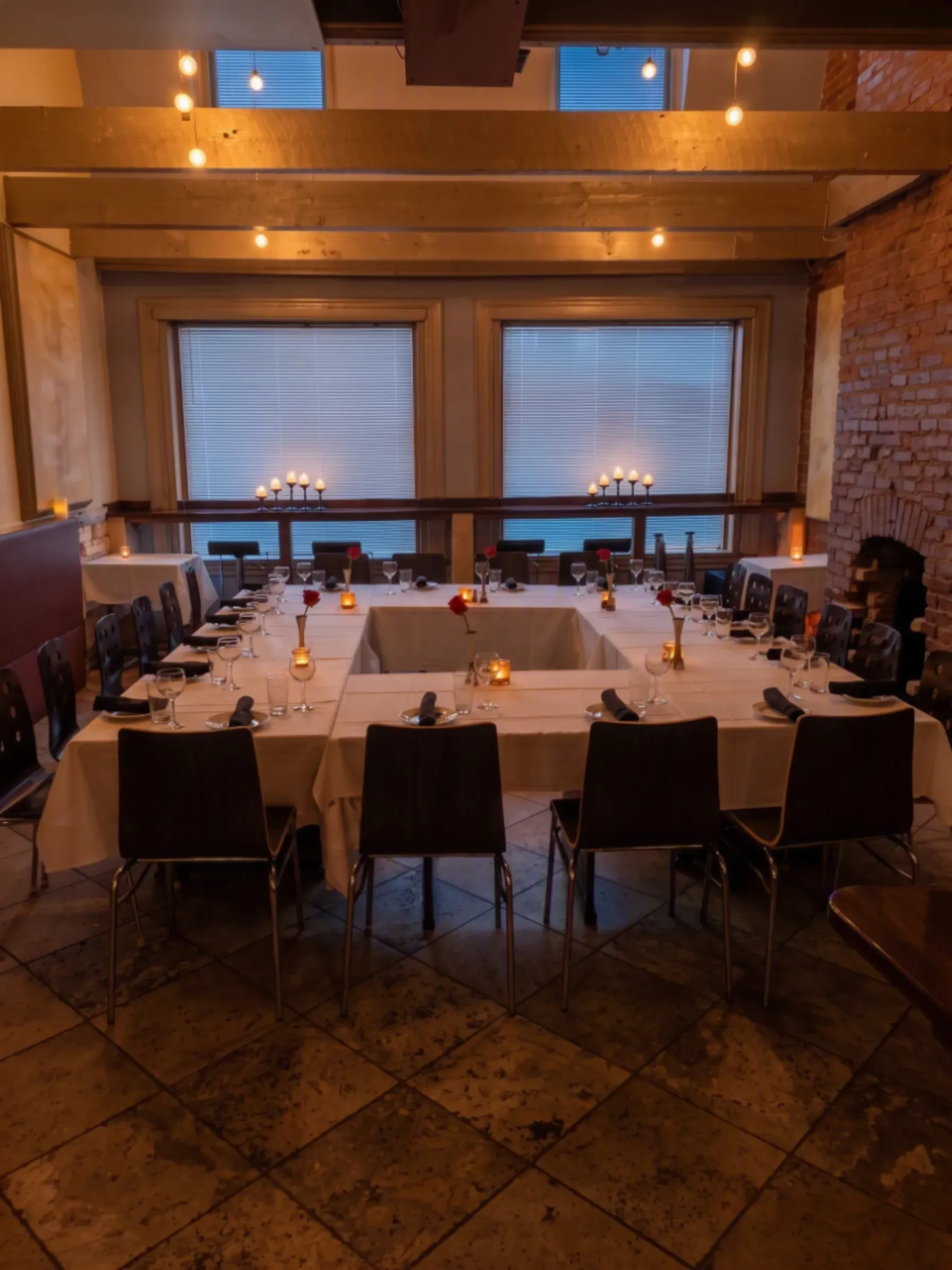 Warm evening atmosphere during an event at Mezè DC